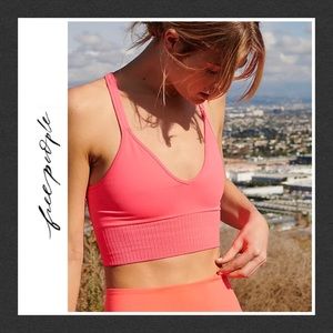 HP 12/14 - FP MOVEMENT GOOD KARMA CROP